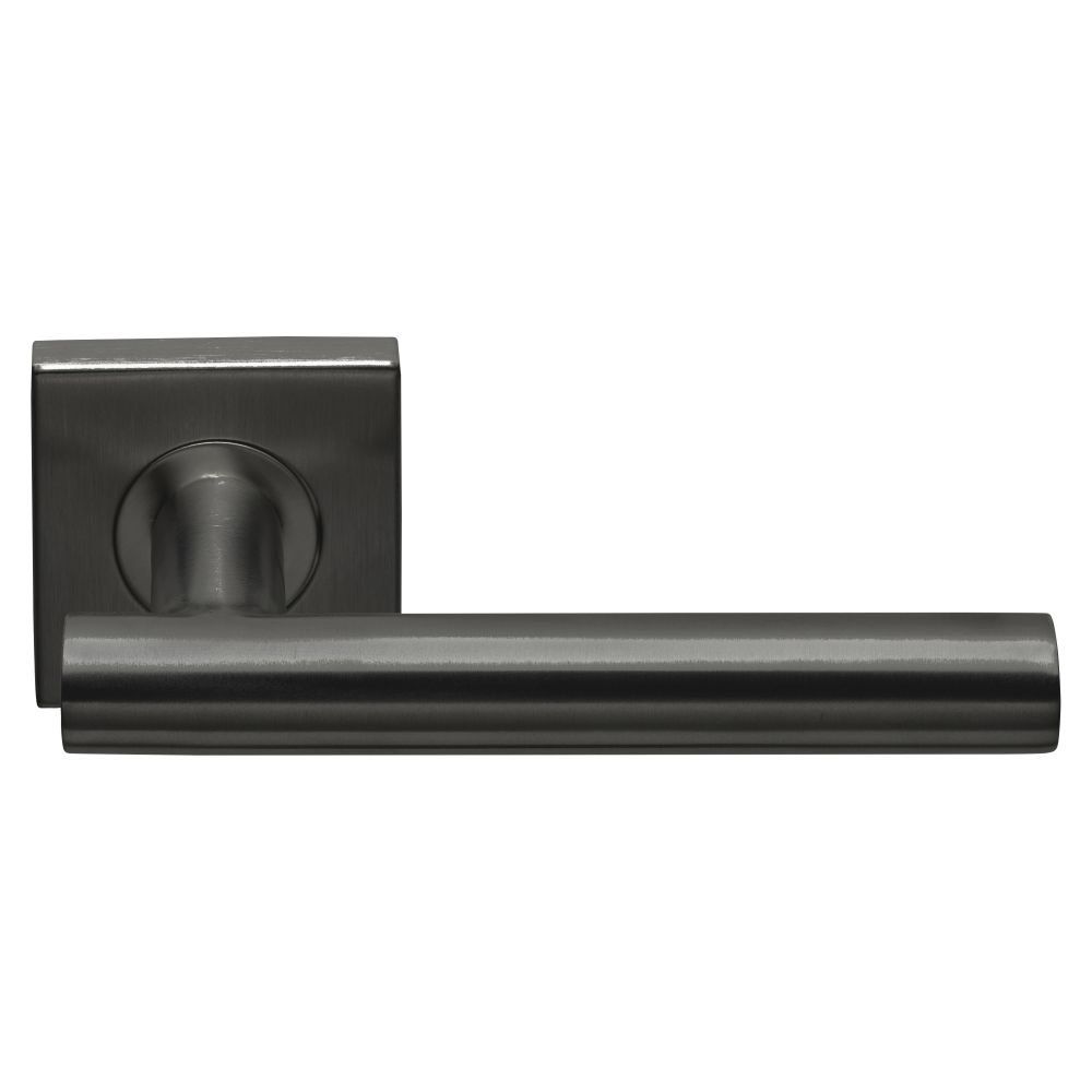 Deurkruk BASICS LB7-19BSQR53G geveerd op vierkant rozet - PVD gumetal