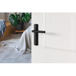 AXA Curve klik deurkruk Milan op schild WC-/badkamersluiting 63/8 mm - aluminium/zwart