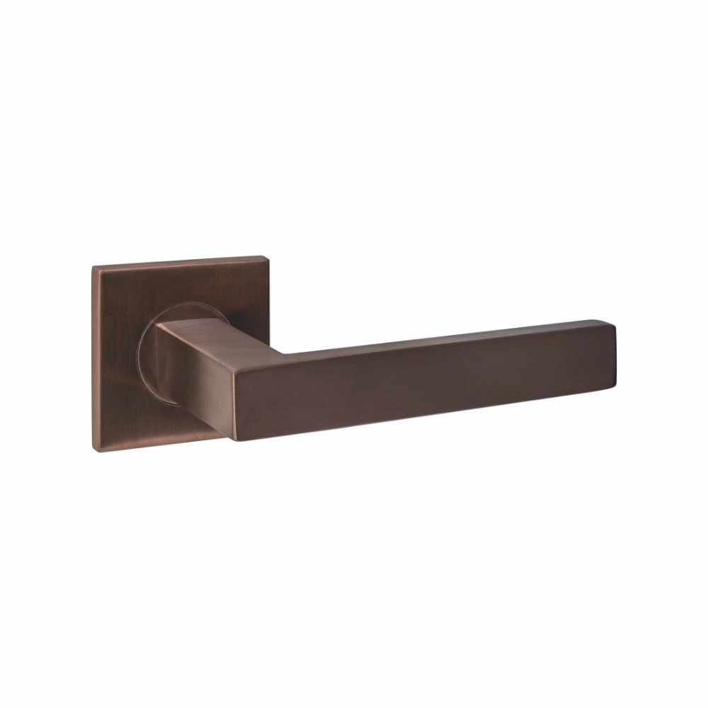Intersteel deurkruk Q 05 op rozet verdekt 53x53x6mm -  PVD brons