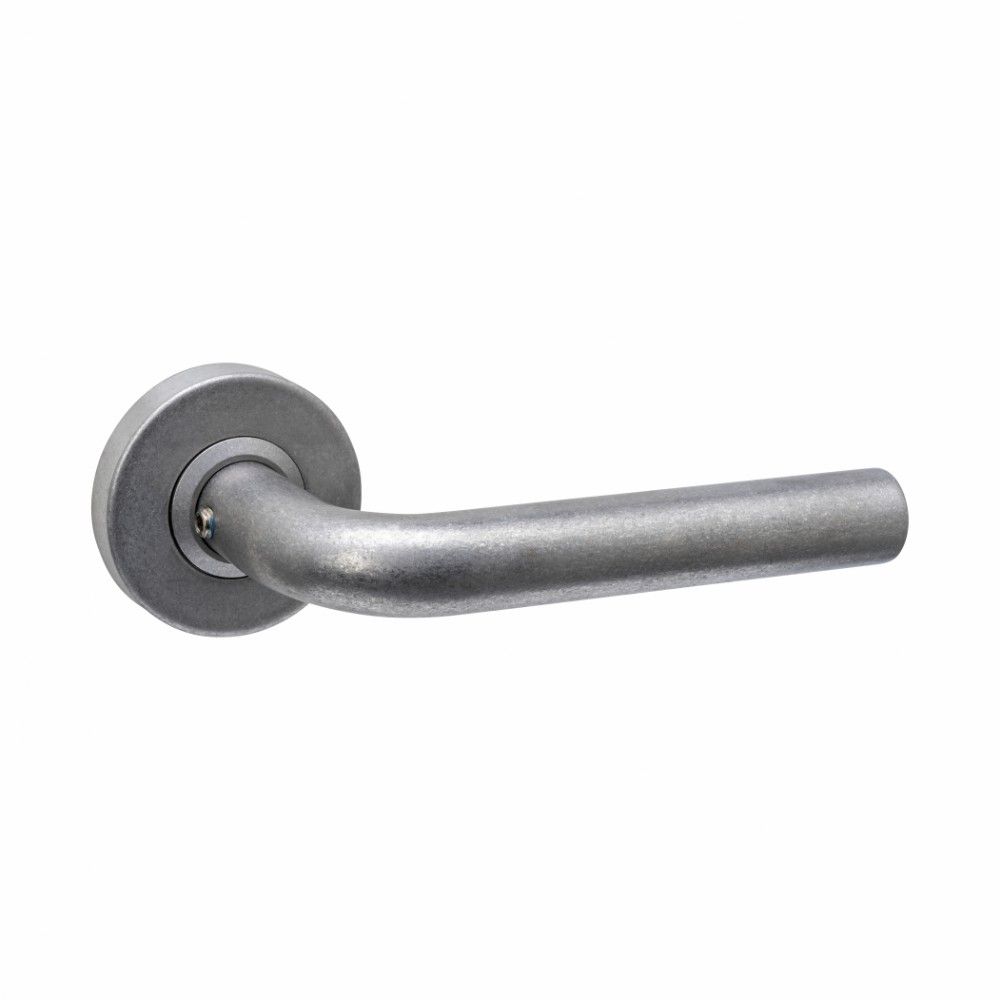 Intersteel deurkruk Luzern met rozet massief verdekt ø53x10mm met nokken - PVD RVS getrommeld