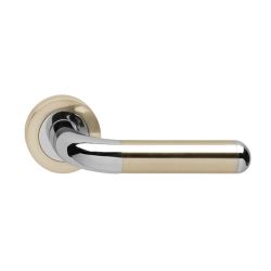 Deurkruk 1683 Agatha op rond rozet 7mm nokken chroom/nikkel mat