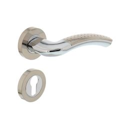 Deurkruk 1688 Sharon op rond rozet 7mm nokken met profielcilindergat plaatjes chroom/nikkel mat