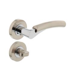 Deurkruk 1700 Bryan op rond rozet 7mm nokken met WC8mm chroom/nikkel mat